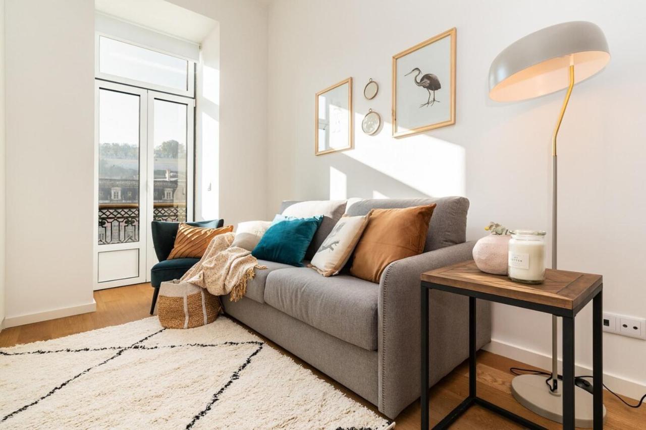 Spacious Studio In ลิสบอน ภายนอก รูปภาพ